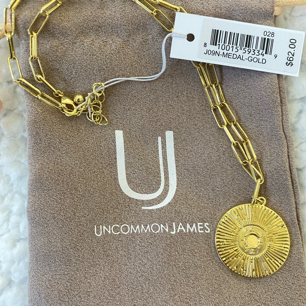 NWT Uncommon James Gold Medallion Necklace 15" - 17" Lobster Clasp - Picture 4 of 9